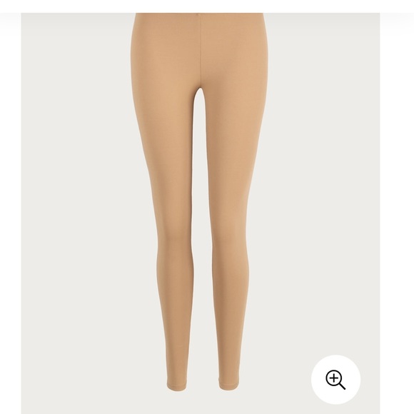 Norba “Essential Legging” in Sand (premium activewear) - Picture 2 of 6